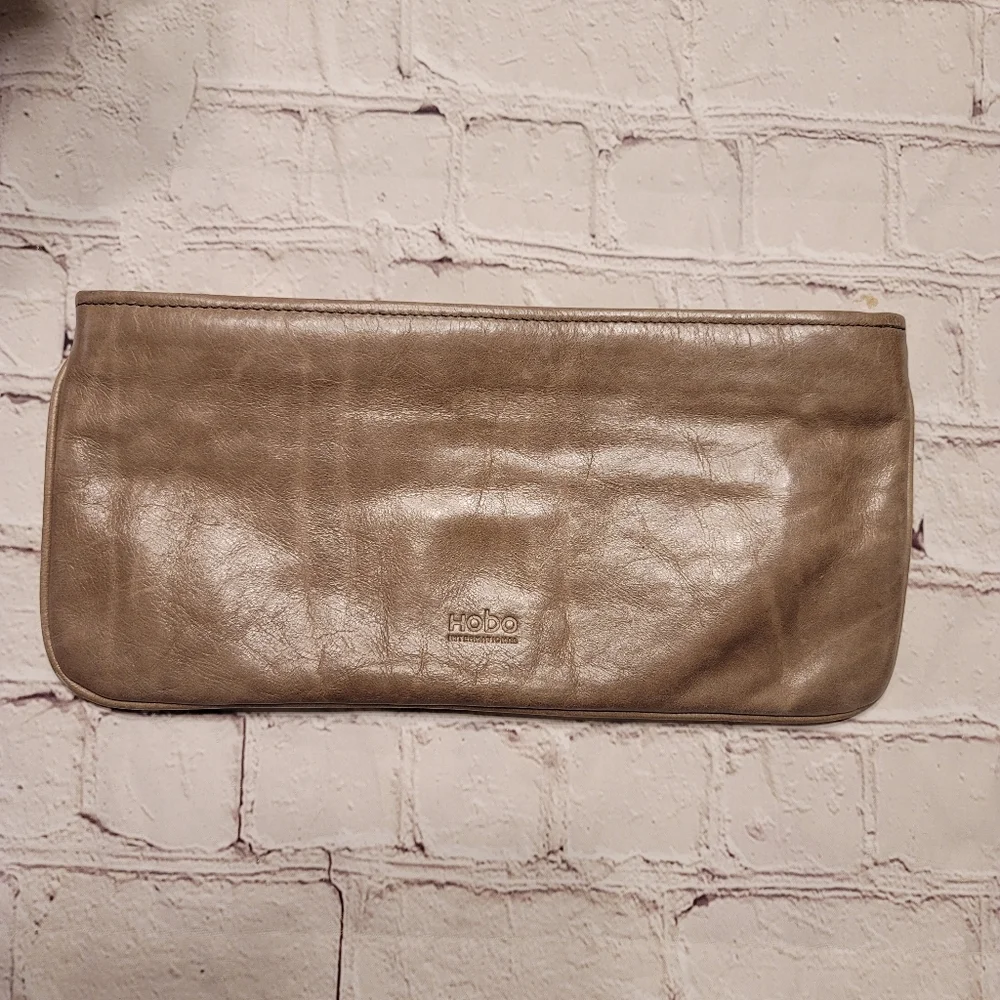 HOBO‎ International Cristel Clutch